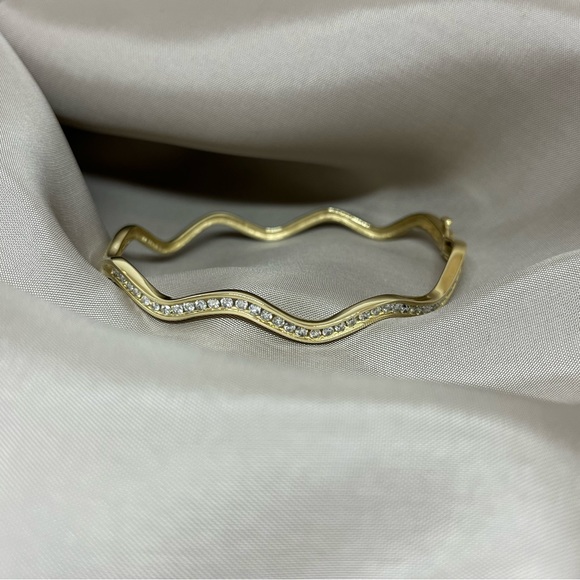 Diamond bangel - Picture 3 of 4